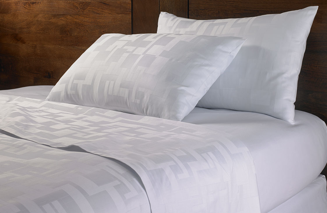 Buy Luxury Hotel Bedding from Marriott Hotels Angles