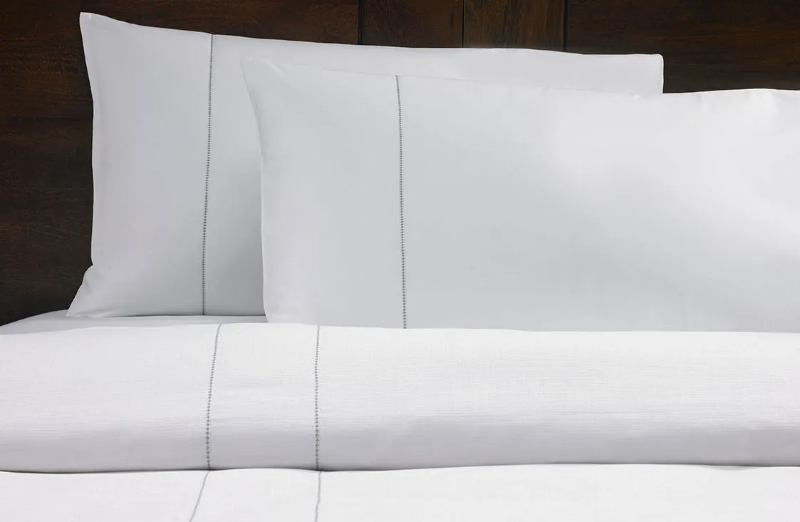 Platinum Stitch Bedding Set
