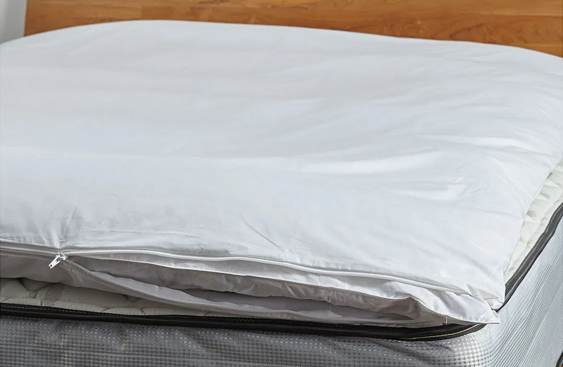 Featherbed Protector