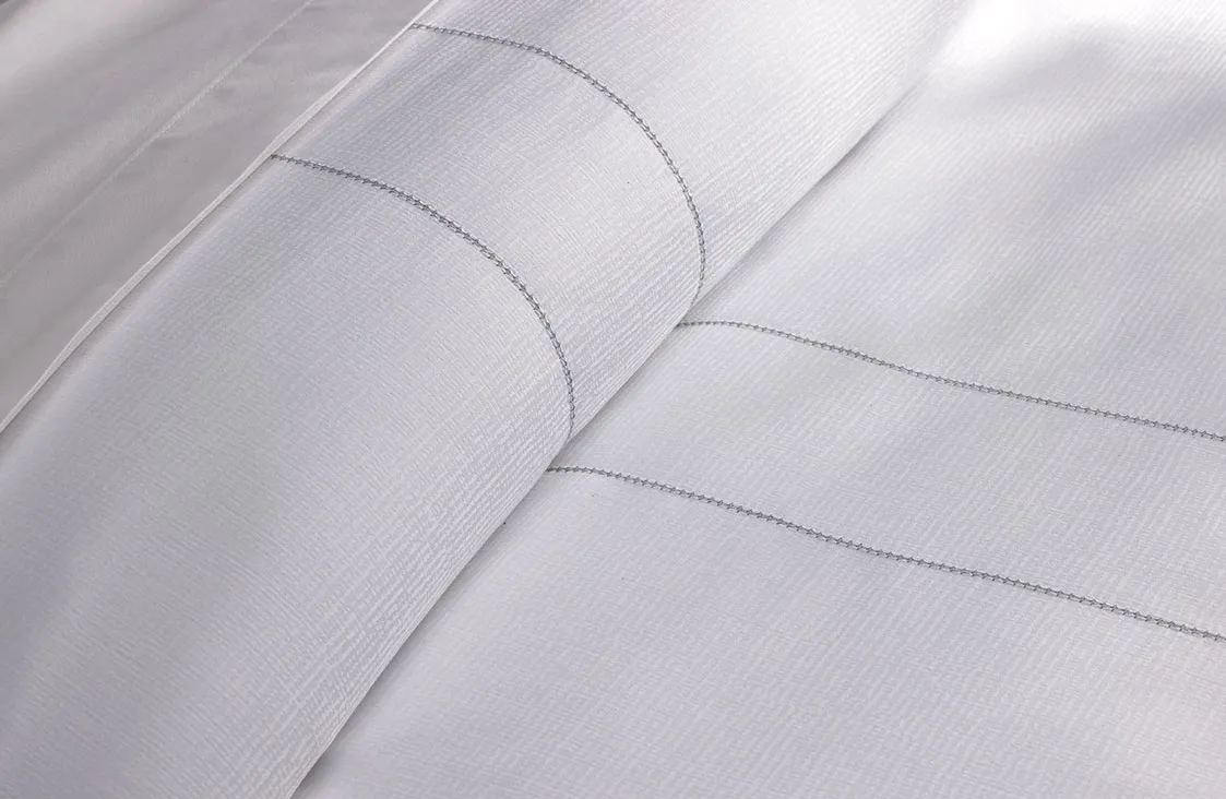 Platinum Stitch Bedding Set