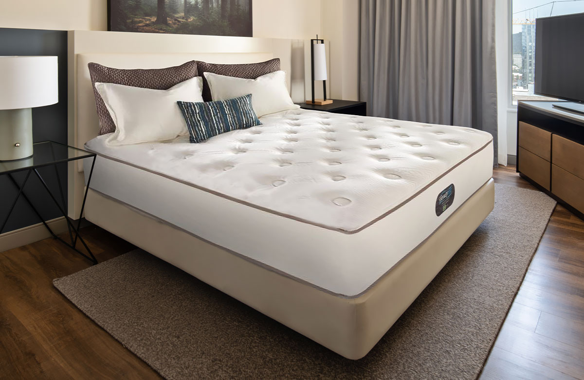 https://www.shopmarriott.com/images/products/v2/xlrg/Marriott-innerspring-mattress-box-spring-set-MAR-124_xlrg.jpg