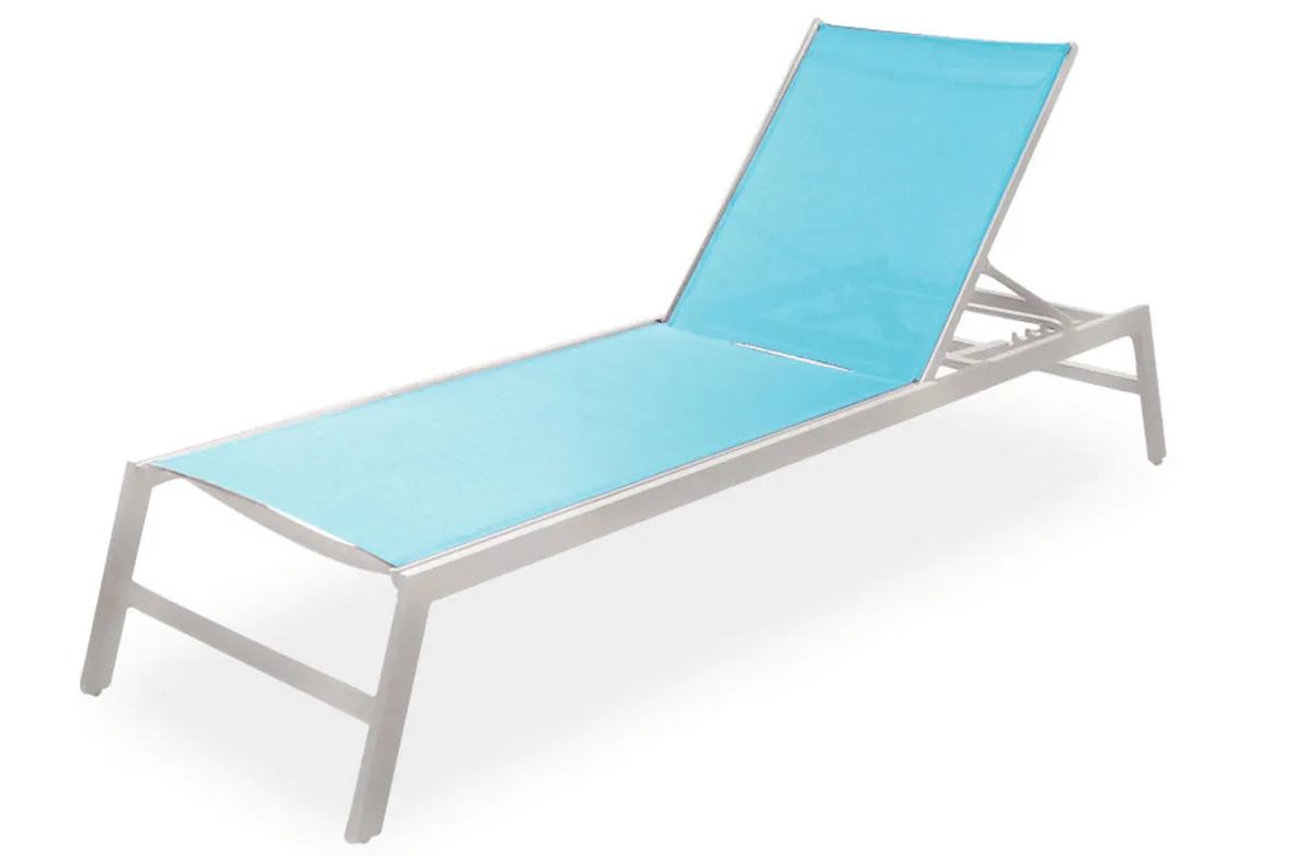 Villa Chaise Lounge