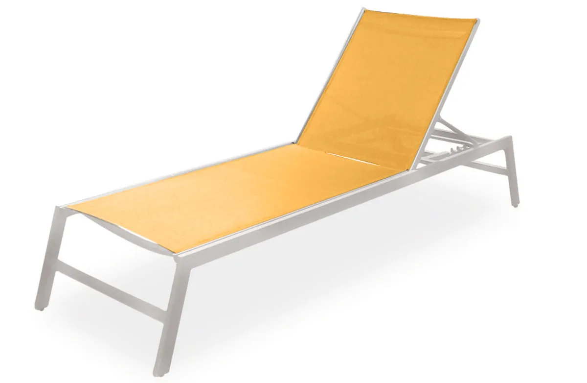 Villa Chaise Lounge